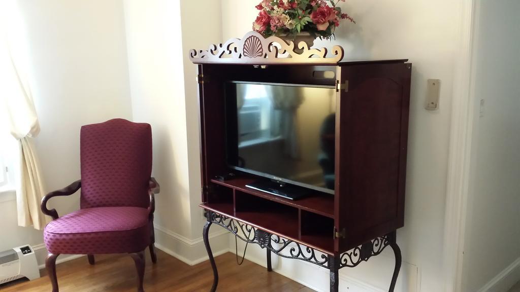 The Country Inn Of Berkeley Springs Ngoại thất bức ảnh