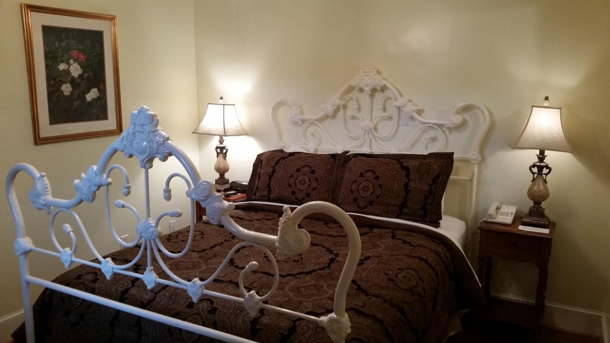 The Country Inn Of Berkeley Springs Phòng bức ảnh