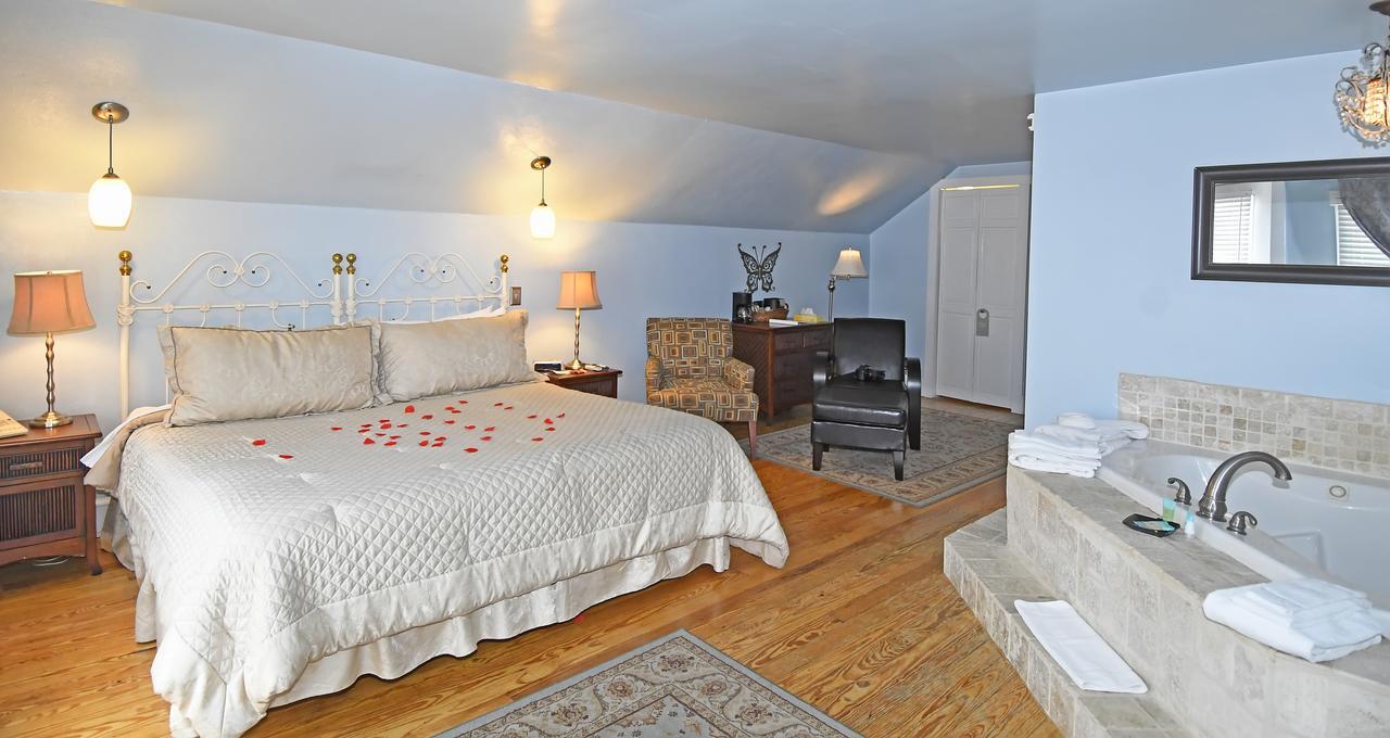 The Country Inn Of Berkeley Springs Ngoại thất bức ảnh